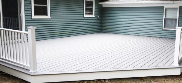 Cost of Vinyl Decking Installation in Peachtree City