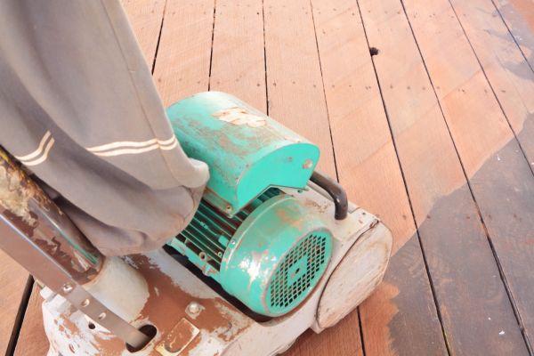 Cost of Cedar Deck Sanding in Peachtree City